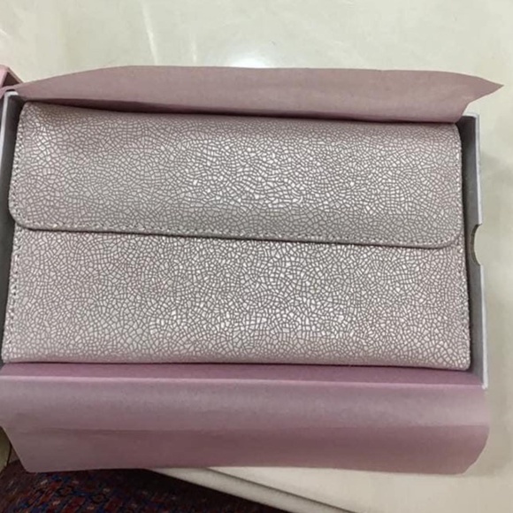 Seint Clutch - Picture 1 of 2